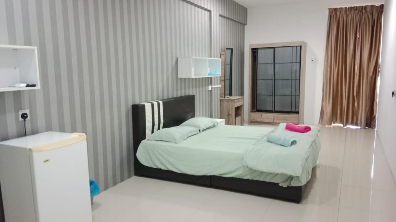 Antz Village Studio Kampar Exteriör bild